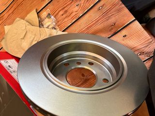 se venden 4 discos de freno e46 juntos o separados