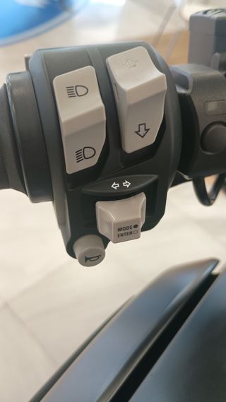 DUCATI SCRAMBLER NIGHTSHIFT