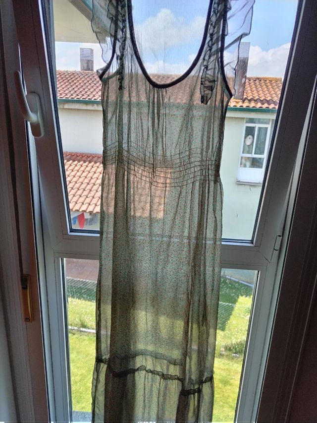 Vestido Stradivarius verde agua