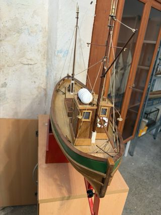 Maqueta barco pesquero