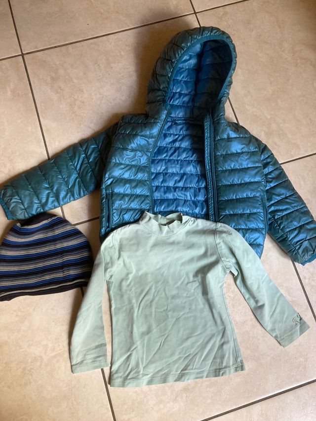 Piumino OVS bimba 3 anni + cappello