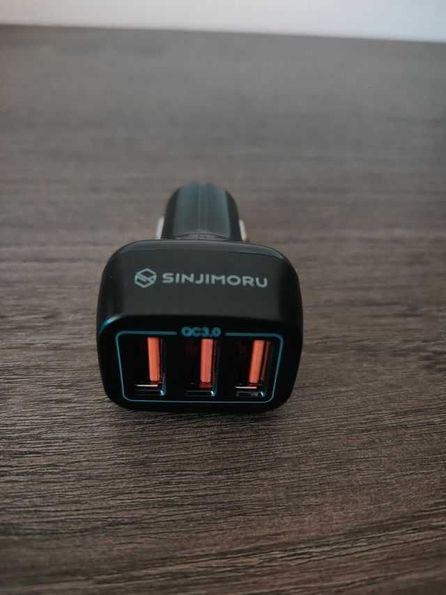 Cargador coche SINJIMORU QC3.0
