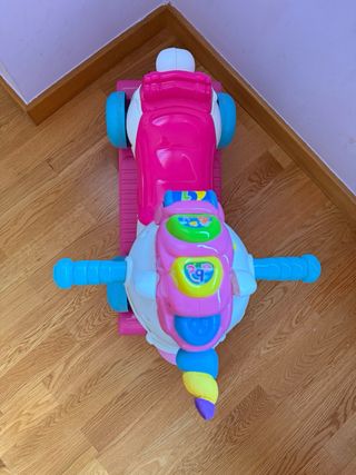 Correpasillos Unicornio Clementoni