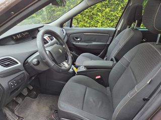 Renault Scenic 2011