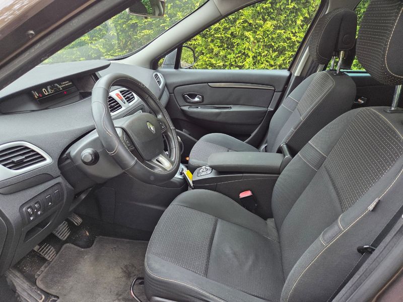 Renault Scénic 1.9 dCi Bose Edition 2011, foto 5