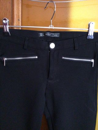 Pantalones Zara negros talla S