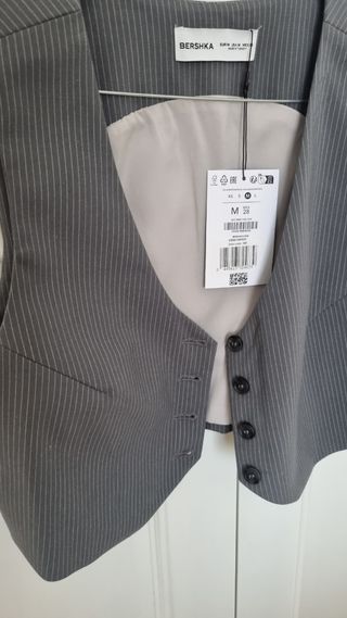 Chaleco Bershka Gris - Talla M
