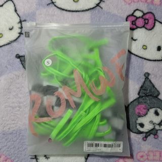 Bikini sexy con alien verde y estampado de cuadros