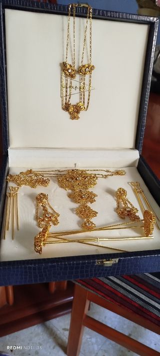 Aderezo Fallera Niña - Oro y  cristal 