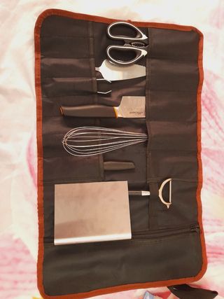 Manta enrollable para cuchillos