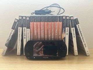 PSP negra + 17 juegos