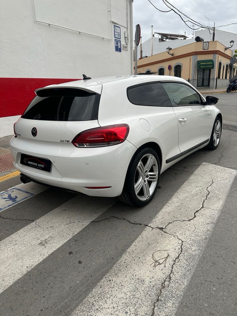 Volkswagen Scirocco 2.0 TSI 2009, foto 4