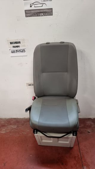 Asiento izquierdo conductor Mercedes sprinter w906