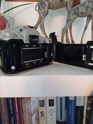 Pentax MZ-50: Cámara analógica