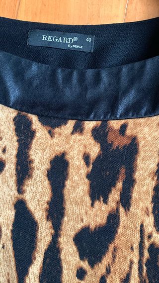Tubino donna maniche corte nero e stampa animalier