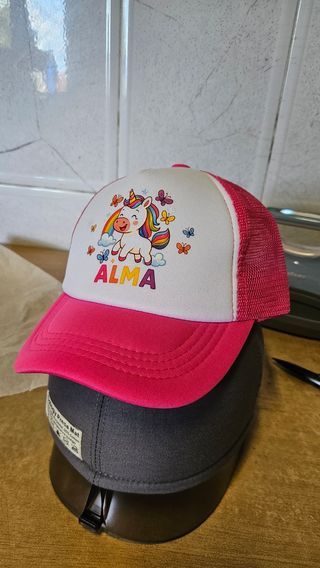 Gorras infantiles personalizadas - Abril & Alma