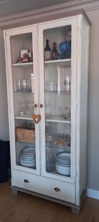 VITRINA MADERA MACIZA DE PINO IKEA