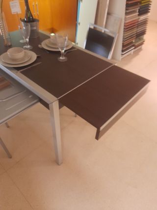 Mesa cocina extensible NUEVA con sillas