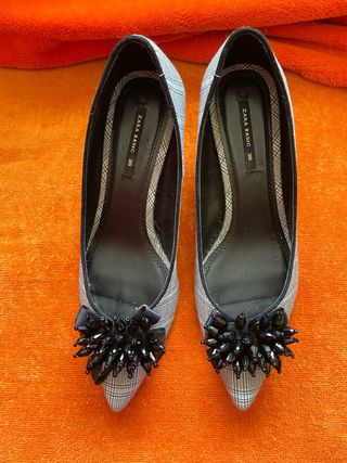 Salones Zara - negro y gris,talla 36