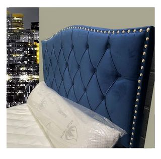 Cama 135x190cm en terciopelo con colchon