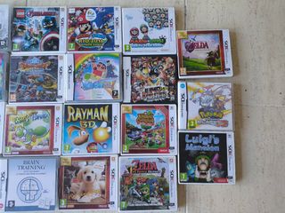 Lote Nintendo 2DS + 46 juegos