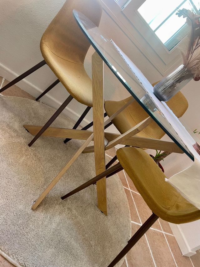 Mesa Redonda Cristal Comedor LEROY MERLIN, nueva!!