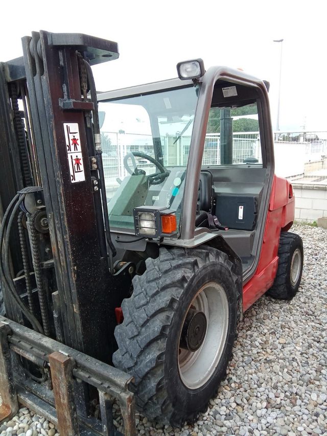 Carretilla elevadora Manitou 4x4