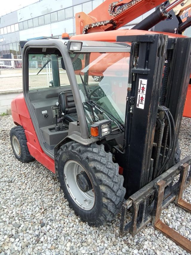 Carretilla elevadora Manitou 4x4