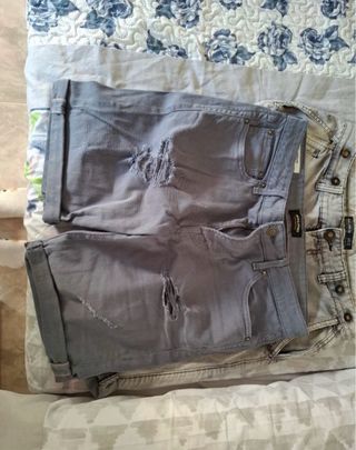 Pantalones cortos