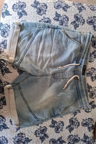 Pantalones cortos