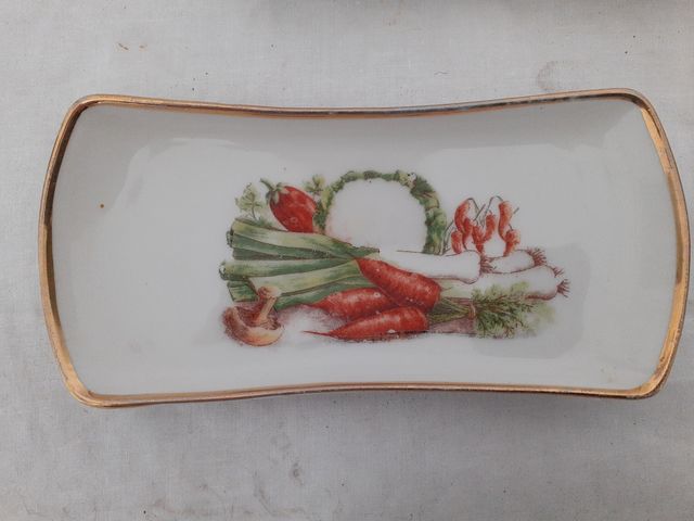 7 Bandejas vintage con dibujos verduras