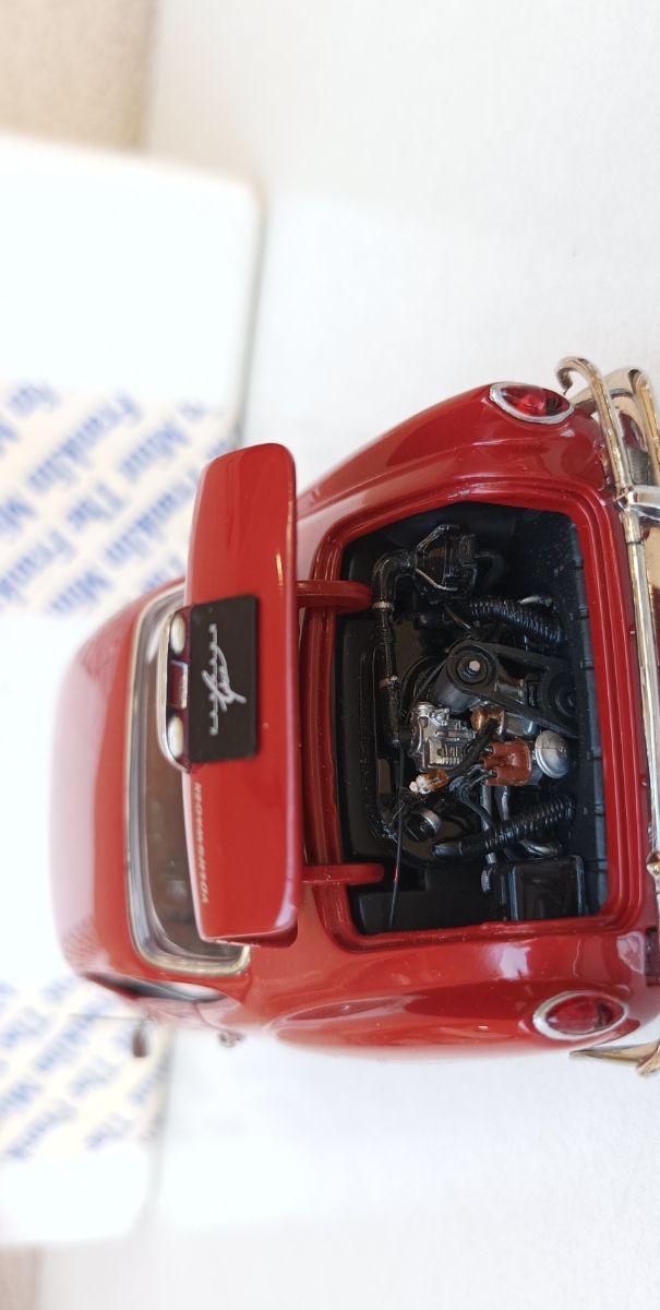 FRANKLIN MINT 1:24, 1967 Volkswagen Karmann Ghia