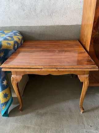 Mesa extensible antigua de madera hast 1,80cm