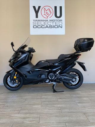 YAMAHA TMAX TECHMAX