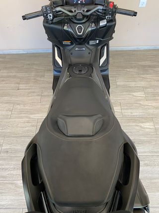 YAMAHA TMAX TECHMAX