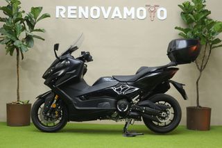 YAMAHA TMAX TECHMAX