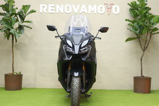 YAMAHA TMAX TECHMAX