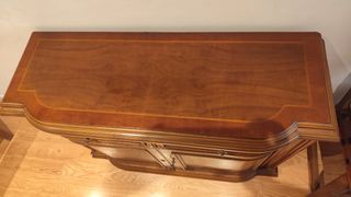 Aparador madera estilo clásico