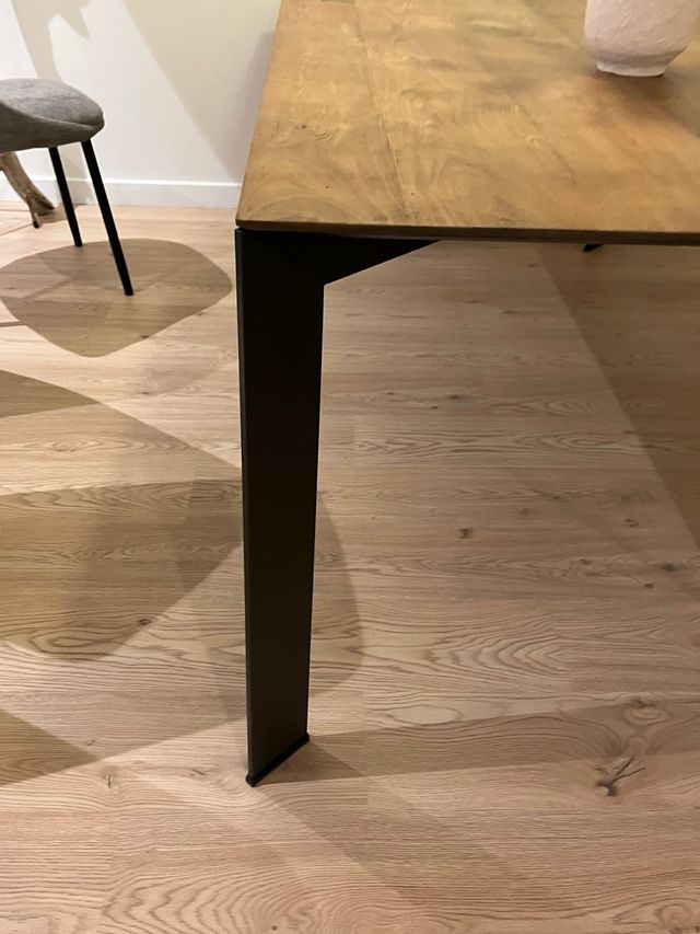 Mesa rectangular Pilma Fusion teca reciclada