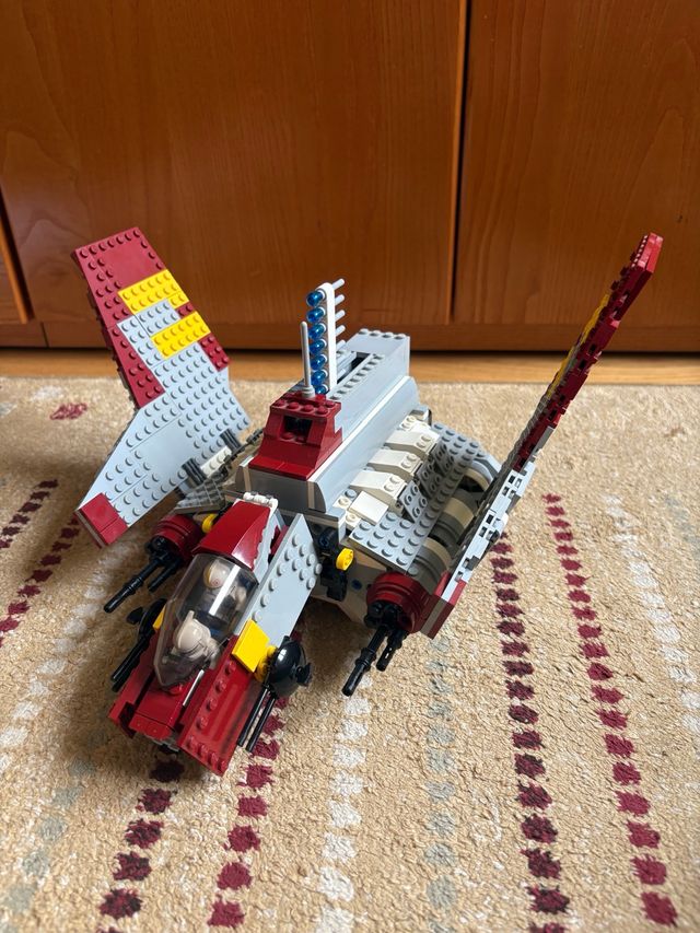 LEGO Star Wars Republic Attack Shuttle #8019
