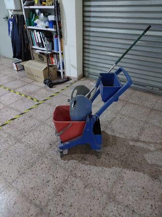 Carro de limpieza