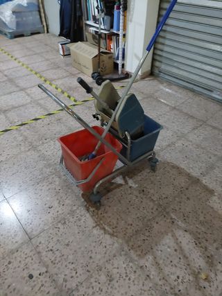 Carro de limpieza