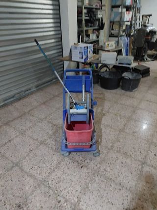 Carro de limpieza