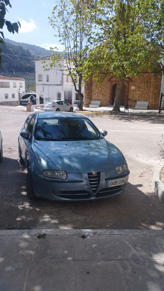 Alfa Romeo 147 1.9 JTD 2006 – coche gasolina