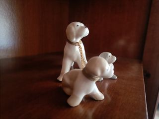 3 figuras porcelana perros
