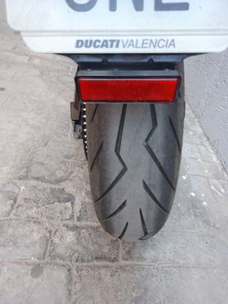 Ducati Monster 696+   Carnet A/A2 Limitable