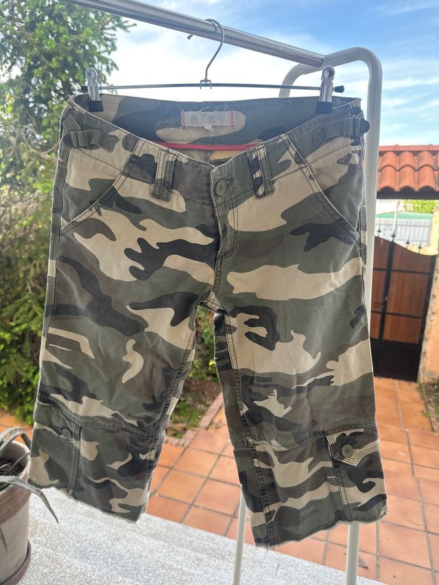 Shorts Roxy camuflaje talla M