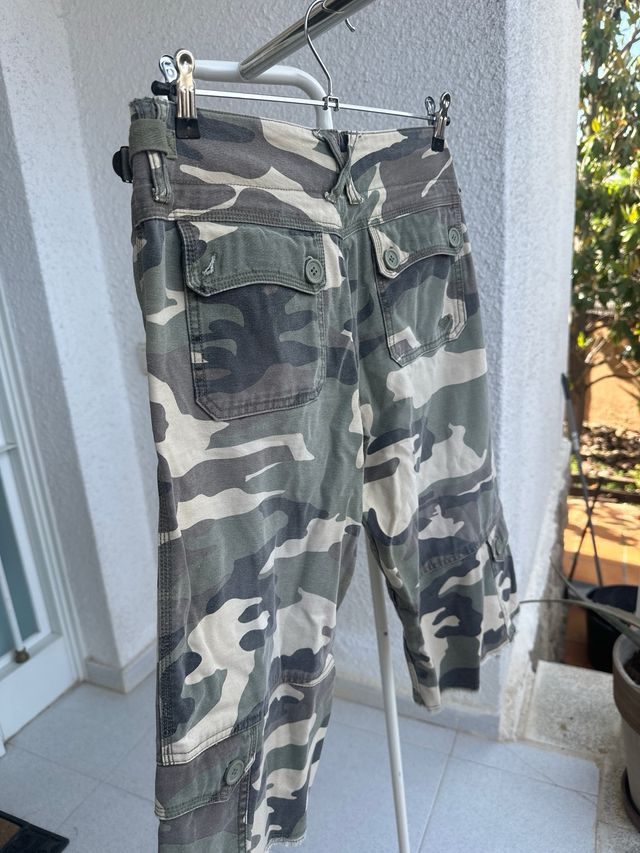 Shorts Roxy camuflaje talla M