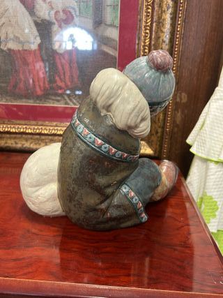 Figura Esquimal con oso de Lladró