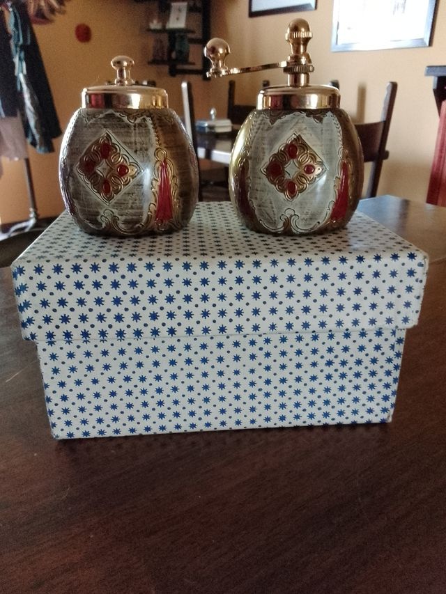 Saliera & Macina Pepe Vintage